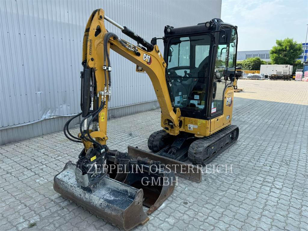CAT 302-05CR - Mini bager: slika 1 CAT 302-05CR - Mini bager: slika 1