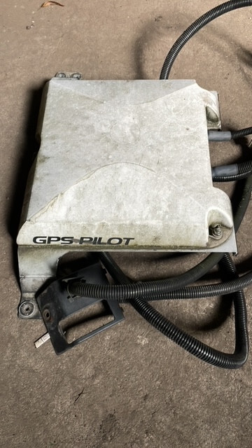 Antena gps pilot CLAAS GPS Antenne AG 262 RTK - Sistem za navigaciju za Poljoprivredna mašina: slika 1 Antena gps pilot CLAAS GPS Antenne AG 262 RTK - Sistem za navigaciju za Poljoprivredna mašina: slika 1