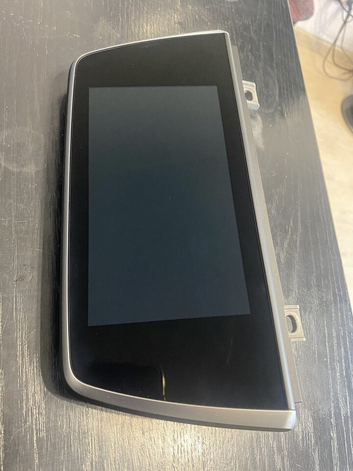 BMW x1 F48 Ekran dotykowy - Nawigacja 8803369 - Transmisija za: slika 1 BMW x1 F48 Ekran dotykowy - Nawigacja 8803369 - Transmisija za: slika 1