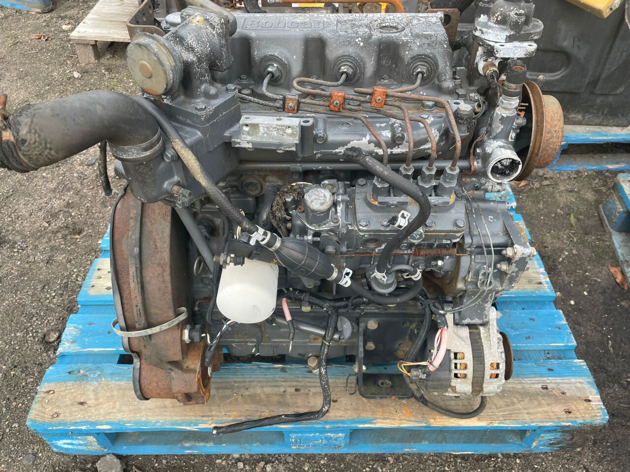 BOBCAT-silnik V3300 B0913A - Motor za Građevinska mašina: slika 2 BOBCAT-silnik V3300 B0913A - Motor za Građevinska mašina: slika 2