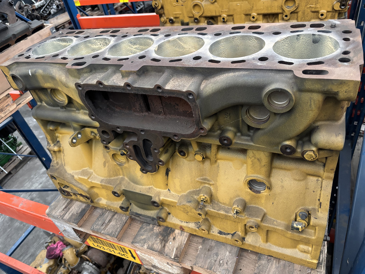 CAT C6.6 666-3106953 310-6953 Blok Silnika CZĘŚCI - Cilindar blok za Poljoprivredna mašina: slika 1 CAT C6.6 666-3106953 310-6953 Blok Silnika CZĘŚCI - Cilindar blok za Poljoprivredna mašina: slika 1