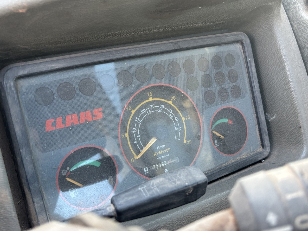 CLAAS TARGO K70 Licznik CZĘŚCI - Električni sistem za Oprema za rukovanje materijalima: slika 1 CLAAS TARGO K70 Licznik CZĘŚCI - Električni sistem za Oprema za rukovanje materijalima: slika 1