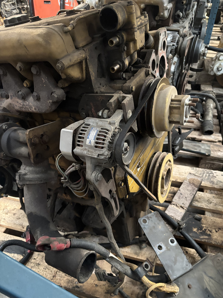 Cat Perkins 130-6342 1935/2200 Silnik CZĘŚCI - Motor za Poljoprivredna mašina: slika 4 Cat Perkins 130-6342 1935/2200 Silnik CZĘŚCI - Motor za Poljoprivredna mašina: slika 4