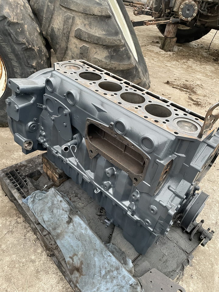 Caterpillar Cat C9 - blok silnika 325-3914 325-3915 - Cilindar blok za Poljoprivredna mašina: slika 2 Caterpillar Cat C9 - blok silnika 325-3914 325-3915 - Cilindar blok za Poljoprivredna mašina: slika 2