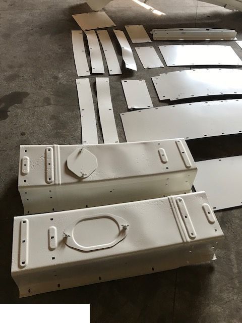 Claas Jaguar 930 940 960 980 - Końcówka Tunelu - Karoserija i eksterijer za Kombajn za stočnu hranu: slika 4 Claas Jaguar 930 940 960 980 - Końcówka Tunelu - Karoserija i eksterijer za Kombajn za stočnu hranu: slika 4