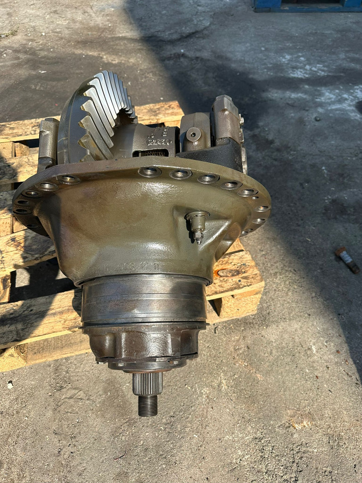 Claas Xerion 3800 - Dyferencjał | Wkład Mostu | Środek Mostu - Diferencijalna brzina za Poljoprivredna mašina: slika 4 Claas Xerion 3800 - Dyferencjał | Wkład Mostu | Środek Mostu - Diferencijalna brzina za Poljoprivredna mašina: slika 4