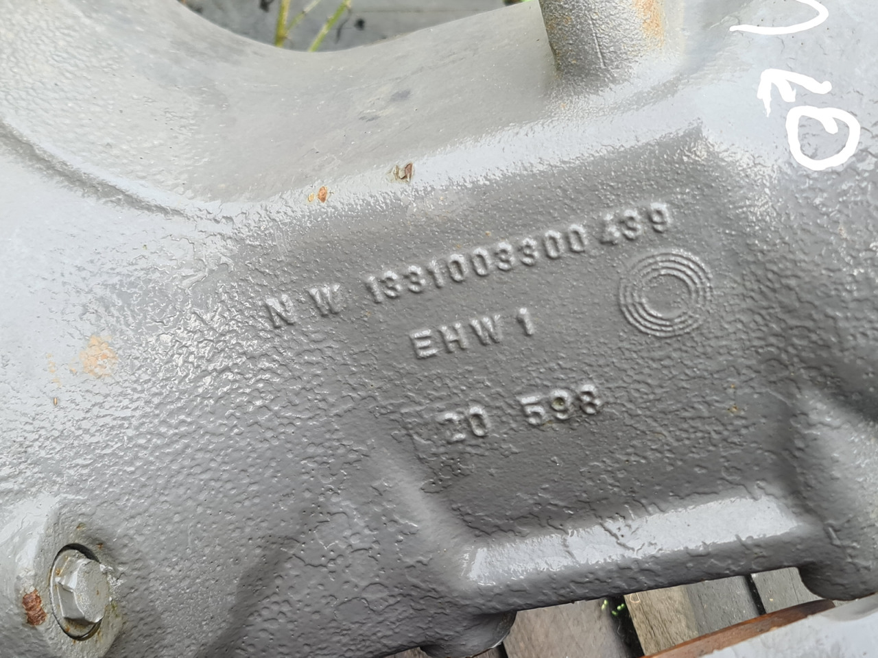 Deutz Case Same Obudowa Zwolnicy Tylnego Mostu 1331003300439 - Osovina i delovi za Poljoprivredna mašina: slika 2 Deutz Case Same Obudowa Zwolnicy Tylnego Mostu 1331003300439 - Osovina i delovi za Poljoprivredna mašina: slika 2