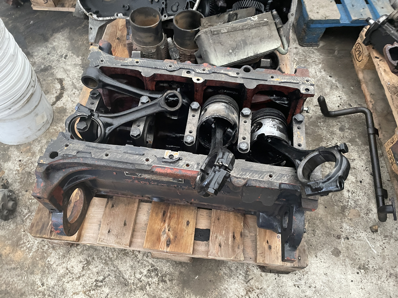 Deutz F4L912 W - blok tłoki korbowody - Cilindar blok za Građevinska mašina: slika 1 Deutz F4L912 W - blok tłoki korbowody - Cilindar blok za Građevinska mašina: slika 1