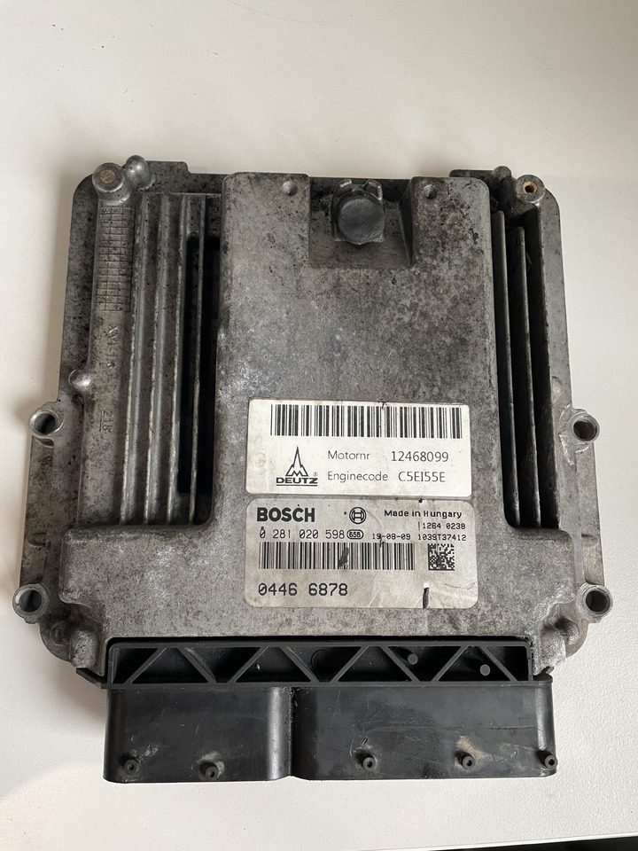 Deutz TD 3.6 L4 TD3.6L4 - sterownik silnika ECU 04466878 0281020598 - Upravljačka jedinica za Građevinska mašina: slika 1 Deutz TD 3.6 L4 TD3.6L4 - sterownik silnika ECU 04466878 0281020598 - Upravljačka jedinica za Građevinska mašina: slika 1