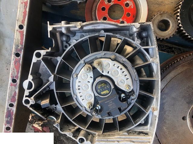 Deutz f4l1011 - Obudowa Wentylatora - Ventilator za Poljoprivredna mašina: slika 1 Deutz f4l1011 - Obudowa Wentylatora - Ventilator za Poljoprivredna mašina: slika 1