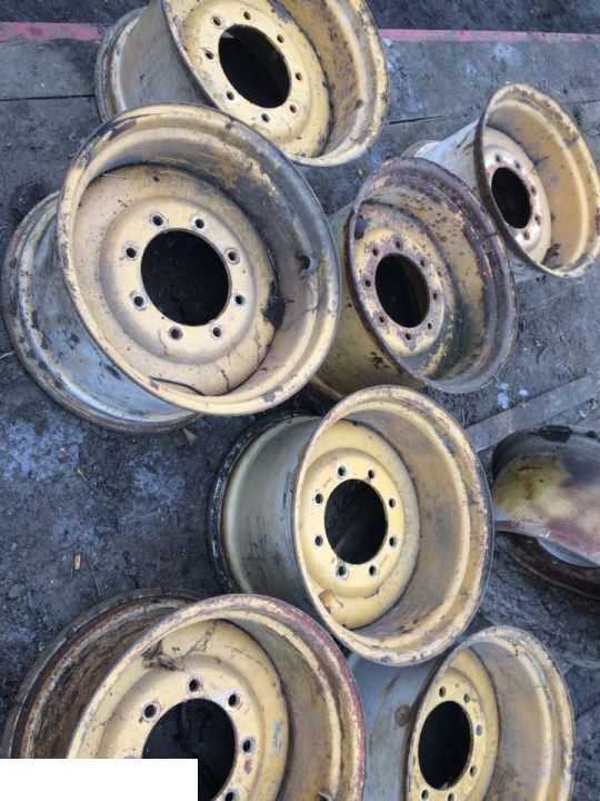 Felga Cat Caterpillar 15x24 - Felna za Građevinska mašina: slika 1 Felga Cat Caterpillar 15x24 - Felna za Građevinska mašina: slika 1