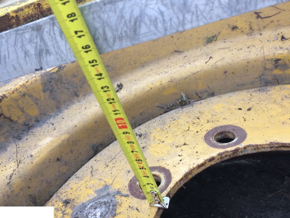 Felgi Cat Caterpillar 12x25 - Felna za Građevinska mašina: slika 2 Felgi Cat Caterpillar 12x25 - Felna za Građevinska mašina: slika 2