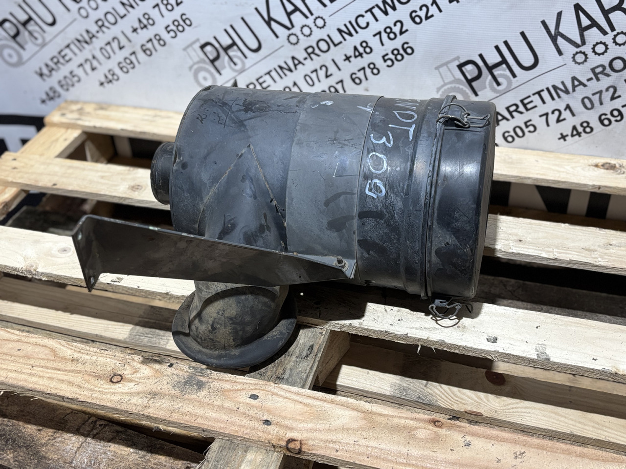 Fendt 309 Obudowa Filtra Powietrza - Filter za vazduh za Poljoprivredna mašina: slika 1 Fendt 309 Obudowa Filtra Powietrza - Filter za vazduh za Poljoprivredna mašina: slika 1