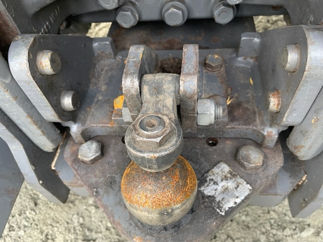 Fendt zaczep kula K80 , 33cm - Ram/ Šasija za Poljoprivredna mašina: slika 4 Fendt zaczep kula K80 , 33cm - Ram/ Šasija za Poljoprivredna mašina: slika 4