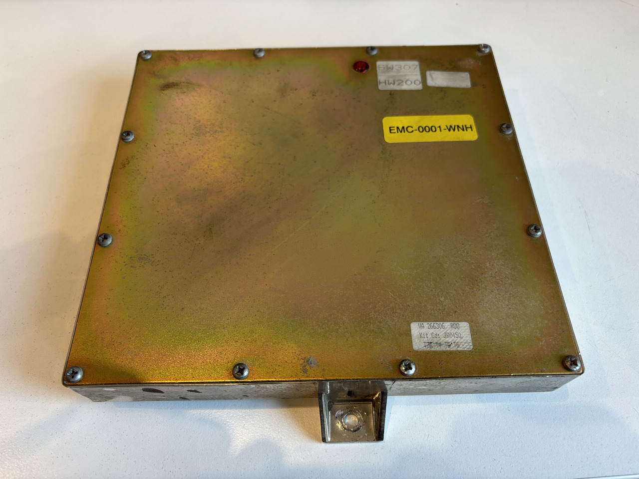 Ford 8670 8790 8890 8990 - sterownik silnika ECU 86512103 86013117 86025963 - Električni sistem za Poljoprivredna mašina: slika 4 Ford 8670 8790 8890 8990 - sterownik silnika ECU 86512103 86013117 86025963 - Električni sistem za Poljoprivredna mašina: slika 4