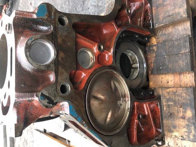 Ford New Holland fon-6015 - Blok cylindrów - Cilindar blok za Poljoprivredna mašina: slika 4 Ford New Holland fon-6015 - Blok cylindrów - Cilindar blok za Poljoprivredna mašina: slika 4