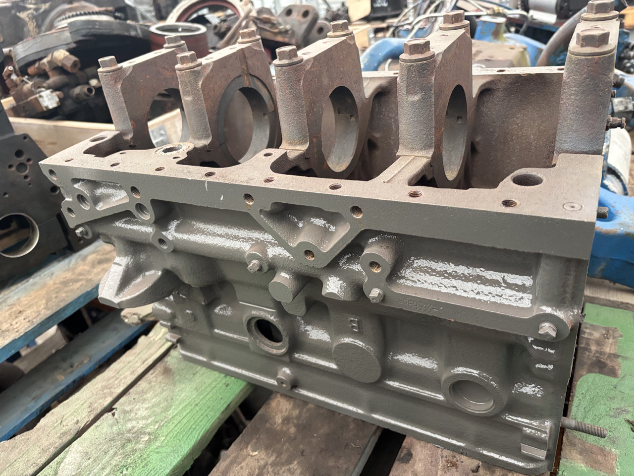 IVECO 8041.05 Blok Silnika 4780631 - Cilindar blok za Poljoprivredna mašina: slika 1 IVECO 8041.05 Blok Silnika 4780631 - Cilindar blok za Poljoprivredna mašina: slika 1