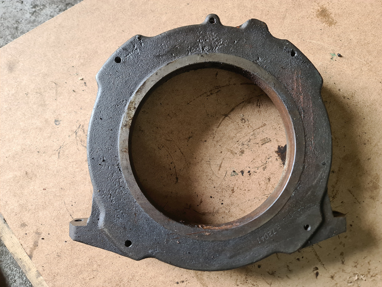 John Deere 4650 4850 Obudowa Hamulca Tłoka Hamulcowego R72041 R72042 - Delovi kočnica za Poljoprivredna mašina: slika 1 John Deere 4650 4850 Obudowa Hamulca Tłoka Hamulcowego R72041 R72042 - Delovi kočnica za Poljoprivredna mašina: slika 1