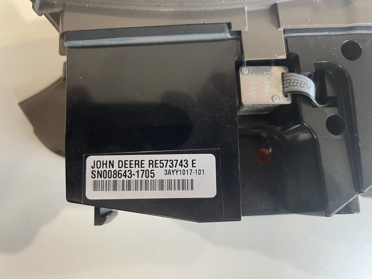 John Deere 6110R 6115R 6155R 6215R - panel sterowania prędkości RE573743 RE572110 - Komandna tabla za Poljoprivredna mašina: slika 3 John Deere 6110R 6115R 6155R 6215R - panel sterowania prędkości RE573743 RE572110 - Komandna tabla za Poljoprivredna mašina: slika 3