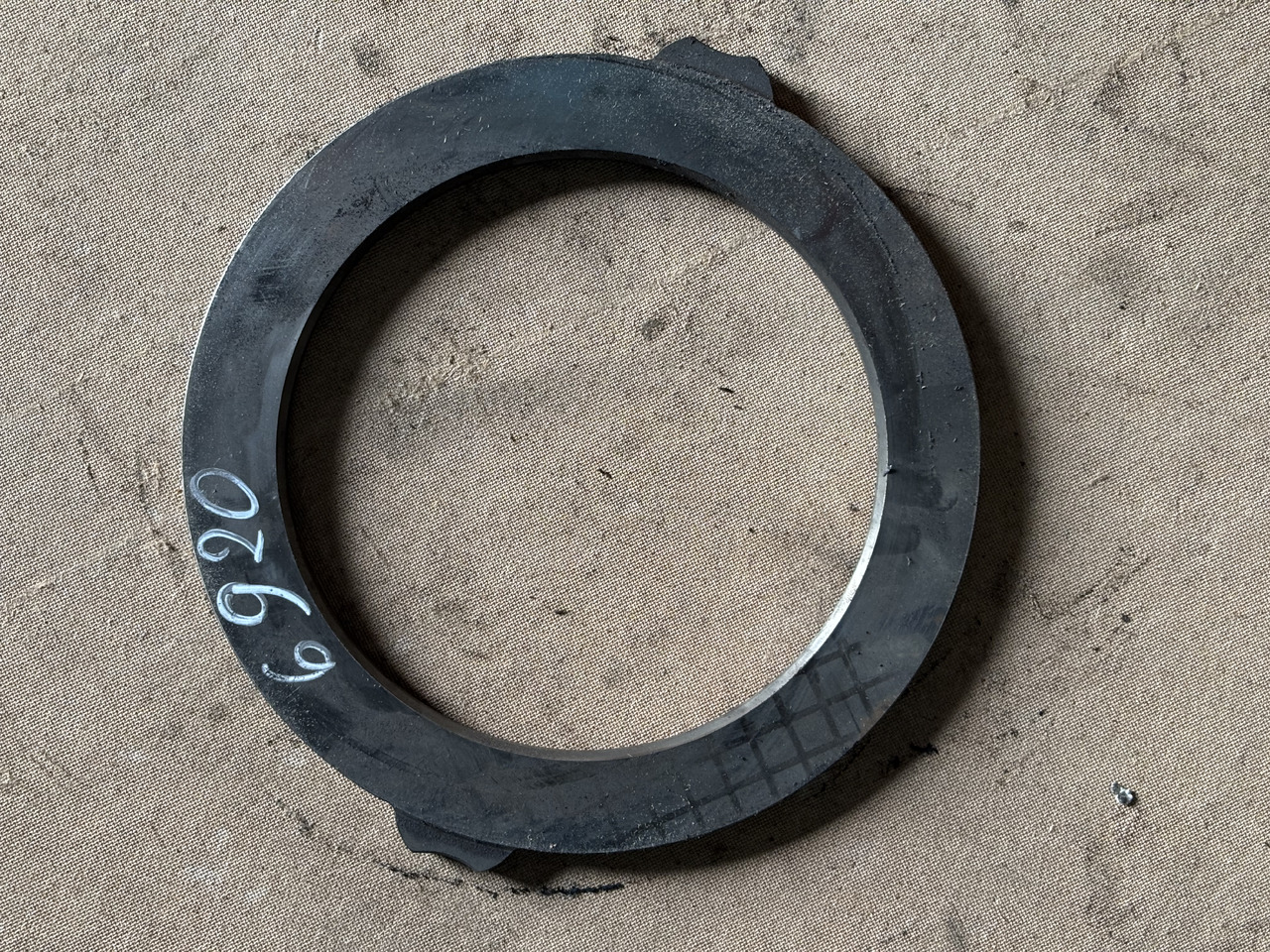 John Deere 6140 6150 6920 7405 7500 Docisk Hamulca Płytka R125128 - Delovi kočnica za Poljoprivredna mašina: slika 3 John Deere 6140 6150 6920 7405 7500 Docisk Hamulca Płytka R125128 - Delovi kočnica za Poljoprivredna mašina: slika 3