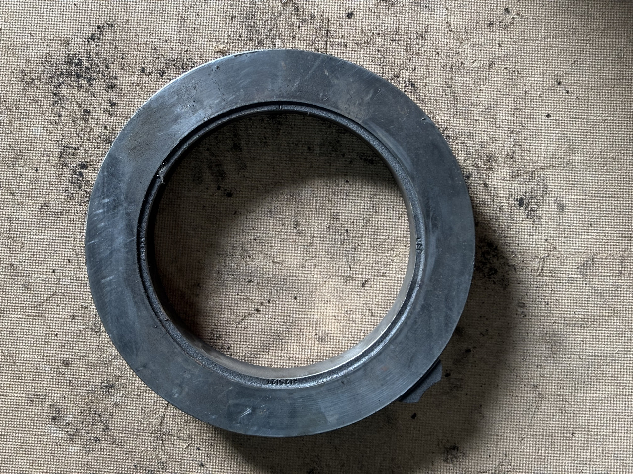 John Deere 6140 6800 6900 7420 7500 Docisk Hamulca Płytka R125127 - Delovi kočnica za Poljoprivredna mašina: slika 1 John Deere 6140 6800 6900 7420 7500 Docisk Hamulca Płytka R125127 - Delovi kočnica za Poljoprivredna mašina: slika 1