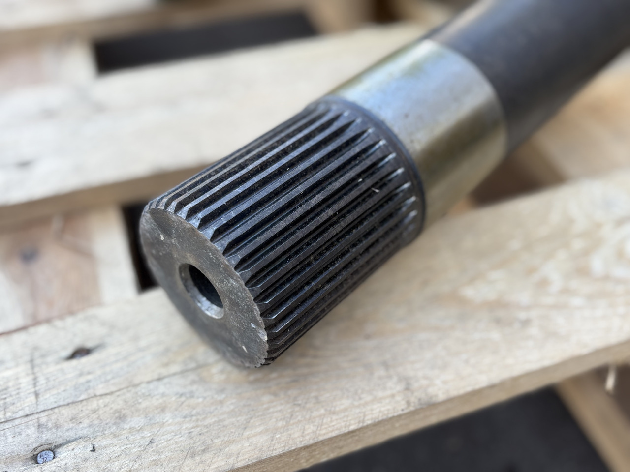 John Deere 6800 6900 7000 Wałek + ramiona podnośnika komplet R126713 L100694 - Uporna spona za Poljoprivredna mašina: slika 1 John Deere 6800 6900 7000 Wałek + ramiona podnośnika komplet R126713 L100694 - Uporna spona za Poljoprivredna mašina: slika 1