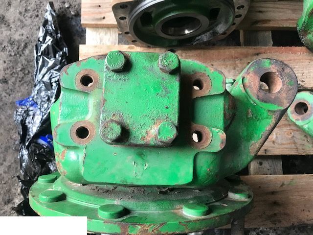 John Deere 6920 - Zwrotnica Prawa - Rukavc točka za Poljoprivredna mašina: slika 2 John Deere 6920 - Zwrotnica Prawa - Rukavc točka za Poljoprivredna mašina: slika 2