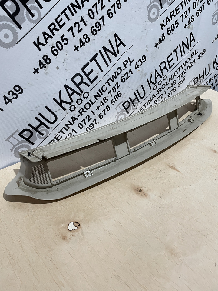 John Deere 6920S - konsola plastik wnętrza nad głową L153484 AL207534 - Komandna tabla za Poljoprivredna mašina: slika 3 John Deere 6920S - konsola plastik wnętrza nad głową L153484 AL207534 - Komandna tabla za Poljoprivredna mašina: slika 3