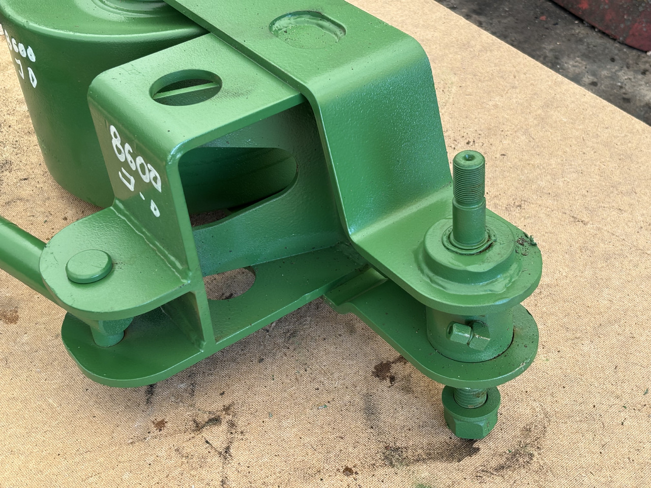 John Deere 8600 Siłownik hydrauliczny napinacz rolka AXE26918 - Hidraulični cilindar za Poljoprivredna mašina: slika 3 John Deere 8600 Siłownik hydrauliczny napinacz rolka AXE26918 - Hidraulični cilindar za Poljoprivredna mašina: slika 3