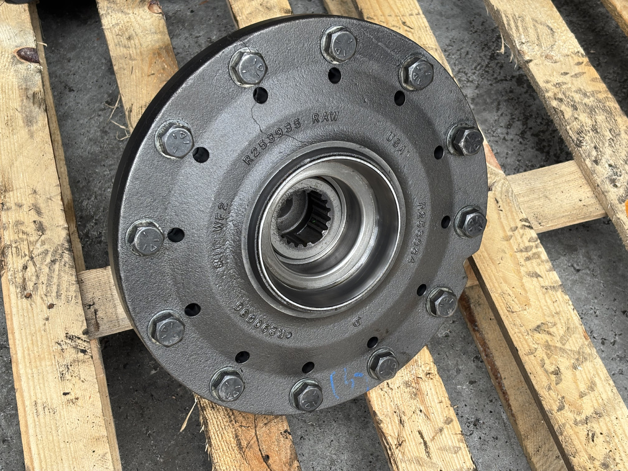 John Deere Mechanizm Różnicowy Reduktor R129583 R255179 R253935 R253934 R290636 - Diferencijalna brzina za Poljoprivredna mašina: slika 3 John Deere Mechanizm Różnicowy Reduktor R129583 R255179 R253935 R253934 R290636 - Diferencijalna brzina za Poljoprivredna mašina: slika 3