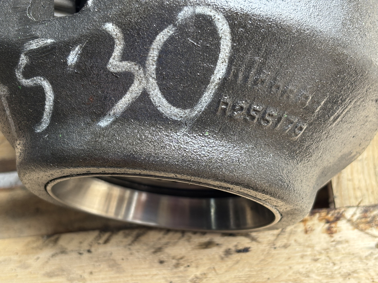 John Deere Mechanizm Różnicowy Reduktor R129583 R255179 R253935 R253934 R290636 - Diferencijalna brzina za Poljoprivredna mašina: slika 5 John Deere Mechanizm Różnicowy Reduktor R129583 R255179 R253935 R253934 R290636 - Diferencijalna brzina za Poljoprivredna mašina: slika 5