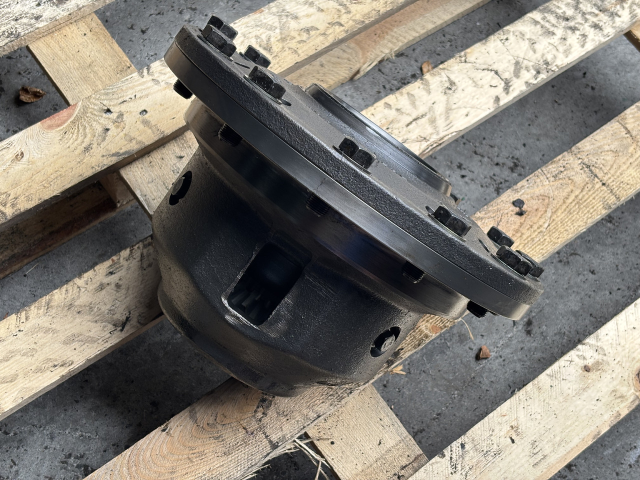 John Deere Mechanizm Różnicowy Reduktor R129583 R255179 R253935 R253934 R290636 - Diferencijalna brzina za Poljoprivredna mašina: slika 1 John Deere Mechanizm Różnicowy Reduktor R129583 R255179 R253935 R253934 R290636 - Diferencijalna brzina za Poljoprivredna mašina: slika 1