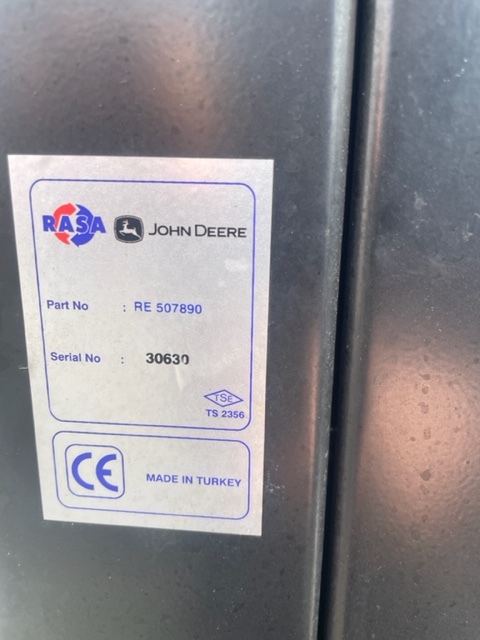 John Deere - chłodnica wody RE507890 - Radijator za Poljoprivredna mašina: slika 3 John Deere - chłodnica wody RE507890 - Radijator za Poljoprivredna mašina: slika 3