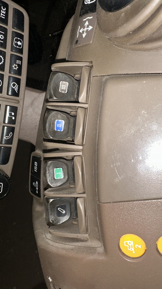 Klawisze hydrauliki john deere panel sterowania - Komandna tabla za Poljoprivredna mašina: slika 1 Klawisze hydrauliki john deere panel sterowania - Komandna tabla za Poljoprivredna mašina: slika 1