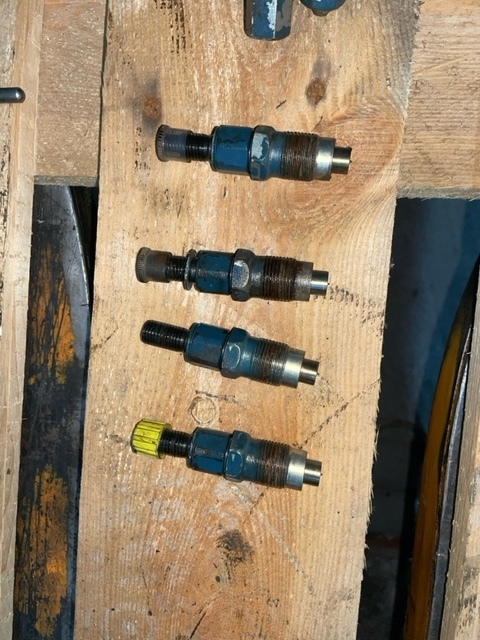 Kubota V3600-T pompa wtryskowa wtryski - Pumpa za gorivo za Poljoprivredna mašina: slika 4 Kubota V3600-T pompa wtryskowa wtryski - Pumpa za gorivo za Poljoprivredna mašina: slika 4