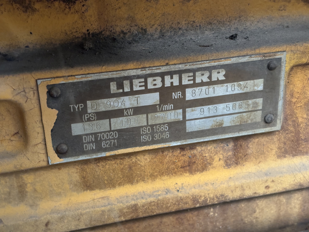 Liebherr D904T D 904 T Silnik Kompletny Blok Koło Zamachowe Wał Korbowy Pokrywa Miska CZĘŚCI - Zamajac za Poljoprivredna mašina: slika 1 Liebherr D904T D 904 T Silnik Kompletny Blok Koło Zamachowe Wał Korbowy Pokrywa Miska CZĘŚCI - Zamajac za Poljoprivredna mašina: slika 1