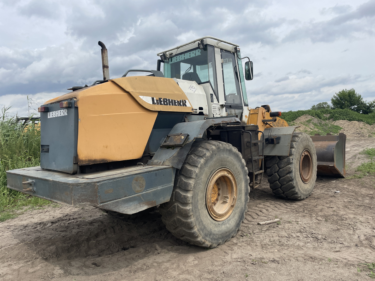 Liebherr L544 - na części - most kabina skrzynia biegów silnik - Menjač za Poljoprivredna mašina: slika 3 Liebherr L544 - na części - most kabina skrzynia biegów silnik - Menjač za Poljoprivredna mašina: slika 3