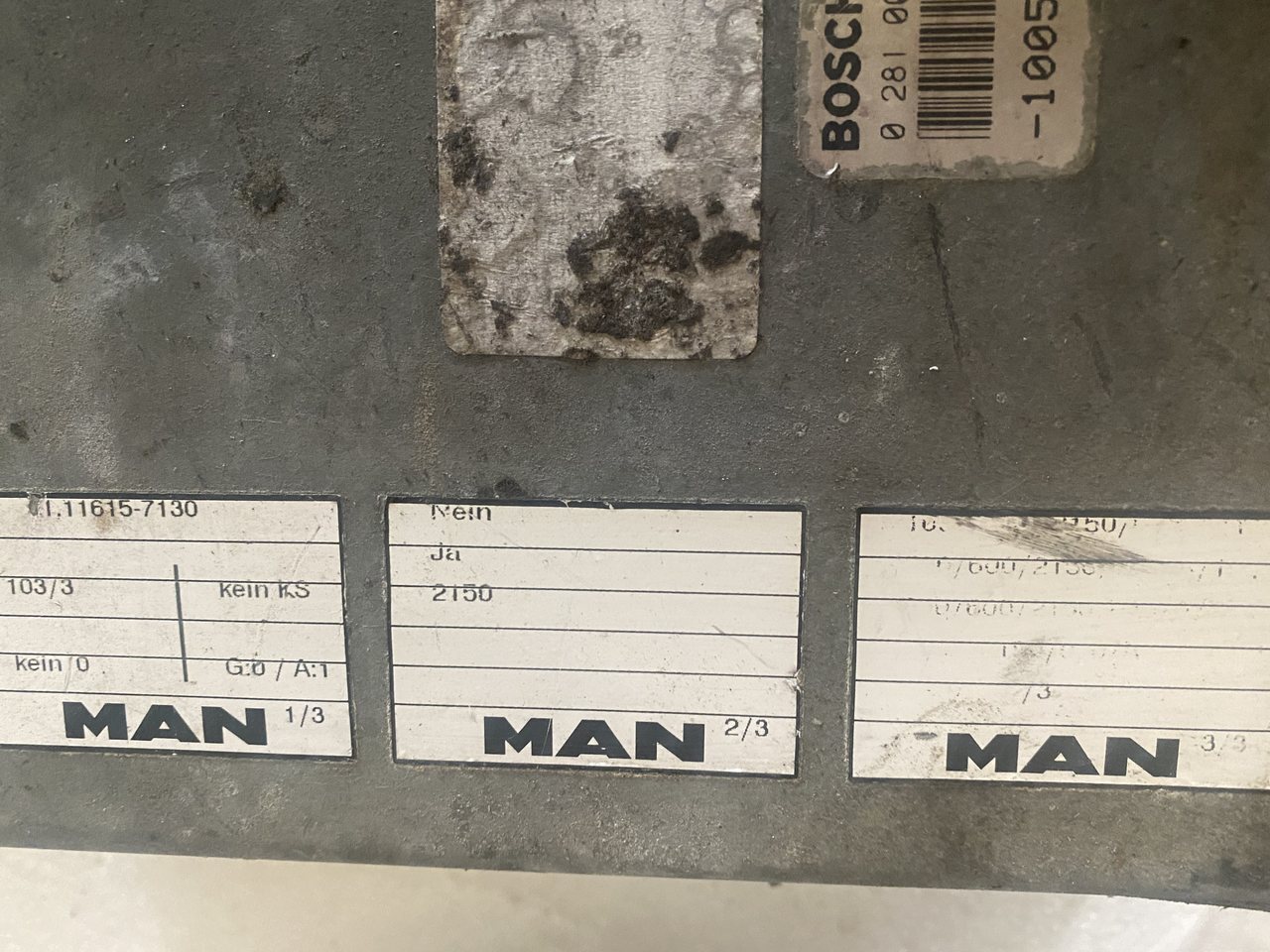 MAN A20 0077 Bosch 0 281 001 521 Jednostka sterująca - Upravljačka jedinica za Poljoprivredna mašina: slika 1 MAN A20 0077 Bosch 0 281 001 521 Jednostka sterująca - Upravljačka jedinica za Poljoprivredna mašina: slika 1