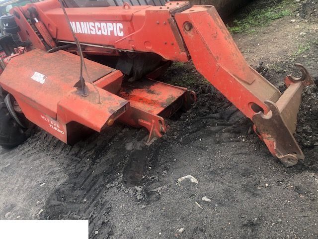 Manitou 628 - Obudowa - Karoserija i eksterijer za Teleskopski upravljač: slika 1 Manitou 628 - Obudowa - Karoserija i eksterijer za Teleskopski upravljač: slika 1