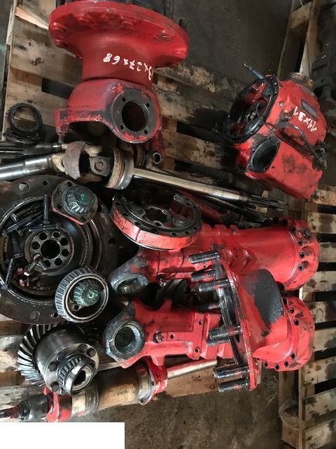 Manitou 845 - CZĘŚCI - Most - Osovina i delovi za Teleskopski upravljač: slika 1 Manitou 845 - CZĘŚCI - Most - Osovina i delovi za Teleskopski upravljač: slika 1