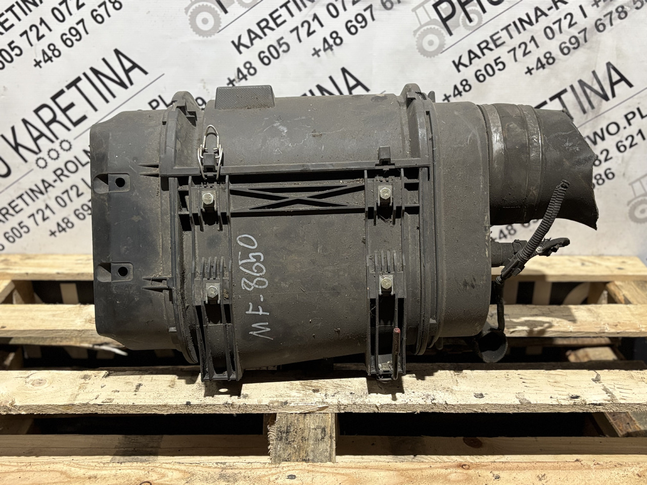 Massey Ferguson 4286482M92 Obudowa Filtra Powietrza Zespół - Filter za vazduh za Poljoprivredna mašina: slika 2 Massey Ferguson 4286482M92 Obudowa Filtra Powietrza Zespół - Filter za vazduh za Poljoprivredna mašina: slika 2