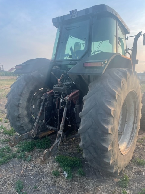 Massey Ferguson 8110-8160 kabina kompletna silnik części - Kabina za Traktor: slika 2 Massey Ferguson 8110-8160 kabina kompletna silnik części - Kabina za Traktor: slika 2