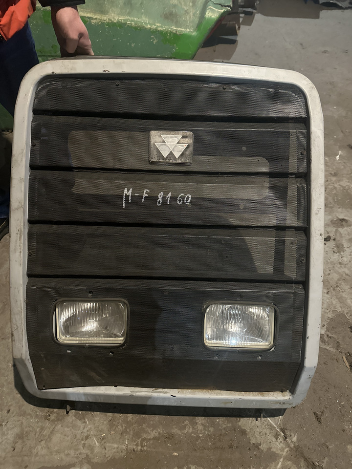 Massey Ferguson 8110 - 8180 grill maska przednia - Rešetka za Poljoprivredna mašina: slika 1 Massey Ferguson 8110 - 8180 grill maska przednia - Rešetka za Poljoprivredna mašina: slika 1