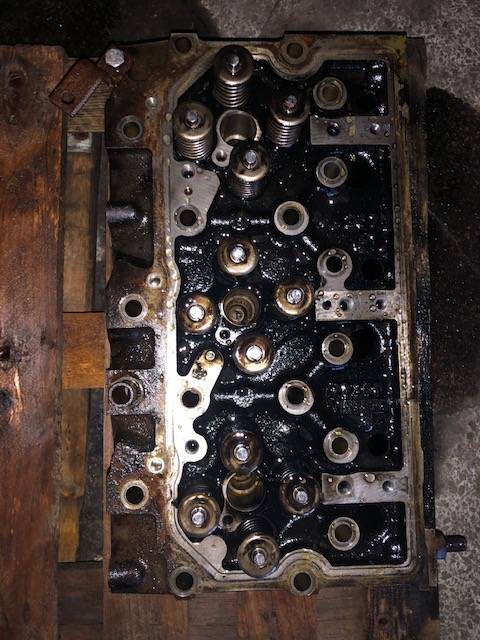 Massey Ferguson - Głowica Cylindrów - Sisu 84CTA-4V - Zaglavlje motora za Poljoprivredna mašina: slika 3 Massey Ferguson - Głowica Cylindrów - Sisu 84CTA-4V - Zaglavlje motora za Poljoprivredna mašina: slika 3