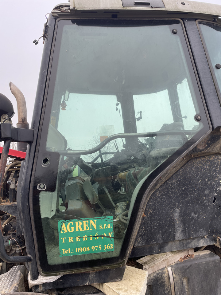 Massey Fergusson 6499 - drzwi lewe 4275242M91 - Vrata i delovi za Poljoprivredna mašina: slika 1 Massey Fergusson 6499 - drzwi lewe 4275242M91 - Vrata i delovi za Poljoprivredna mašina: slika 1