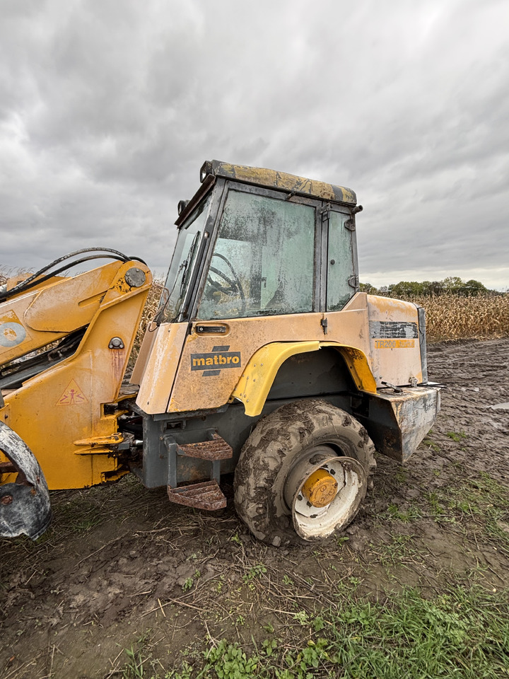 Matbro TR200 Clark Hurth Most Tylni Oś Tylnia Pochwa Obudowa Zwolnic Zwrotnica Mechanizm Różnicowy - Pogonski reduktor za Poljoprivredna mašina: slika 1 Matbro TR200 Clark Hurth Most Tylni Oś Tylnia Pochwa Obudowa Zwolnic Zwrotnica Mechanizm Różnicowy - Pogonski reduktor za Poljoprivredna mašina: slika 1