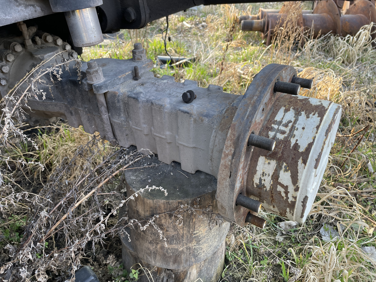 Mecalac 12 XVT - most tylny - zwolnica obudowa zwrotnica - Rukavc točka za Poljoprivredna mašina: slika 1 Mecalac 12 XVT - most tylny - zwolnica obudowa zwrotnica - Rukavc točka za Poljoprivredna mašina: slika 1
