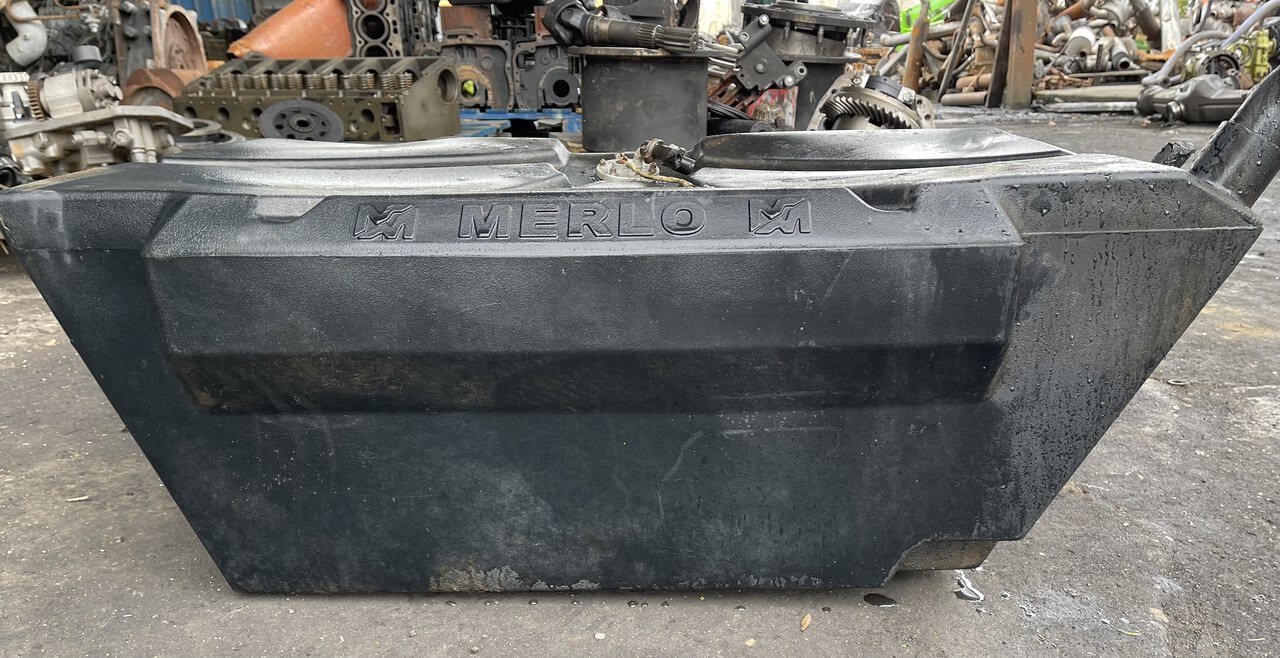 Merlo-zbiornik paliwa 40.7 - Rezervoar za gorivo za Teleskopski upravljač: slika 1 Merlo-zbiornik paliwa 40.7 - Rezervoar za gorivo za Teleskopski upravljač: slika 1
