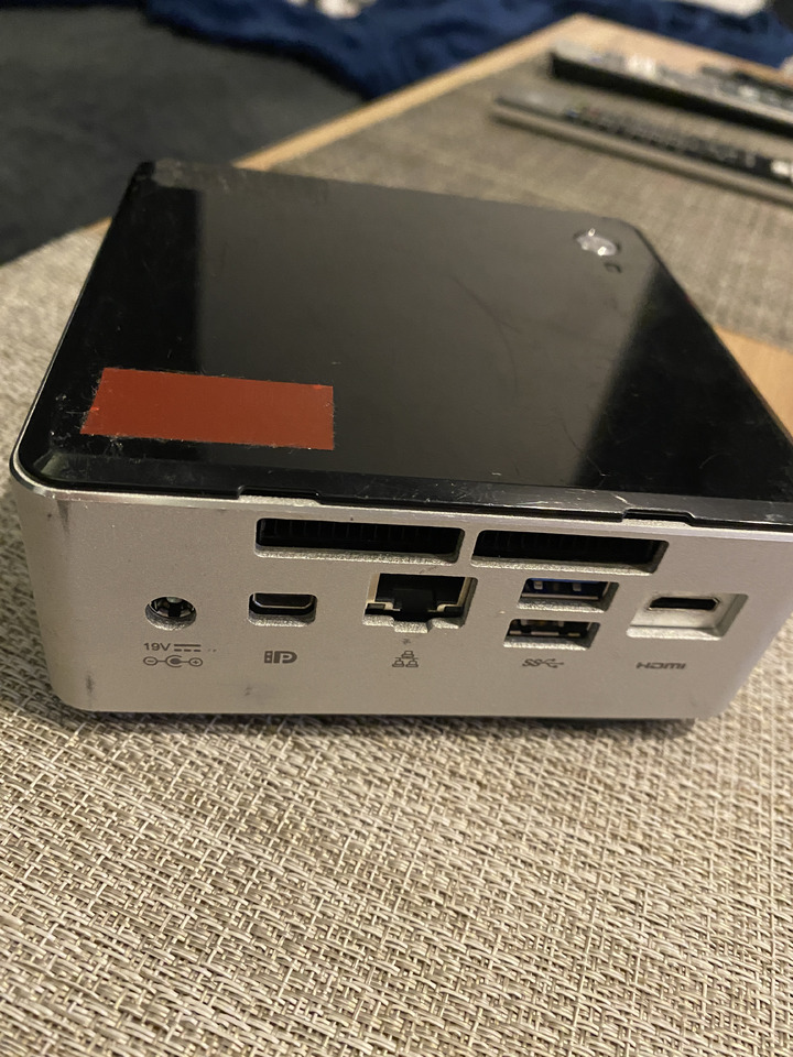 Mikrokomputer Mini PC Intel NUC5i5RYH - Instrument/ Oprema: slika 2 Mikrokomputer Mini PC Intel NUC5i5RYH - Instrument/ Oprema: slika 2