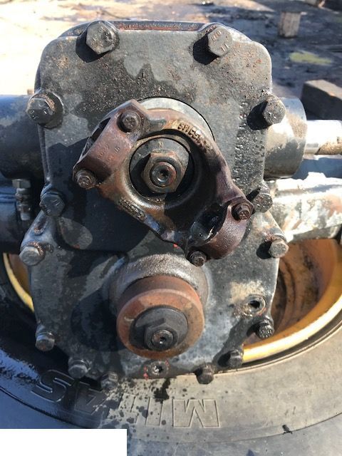 New Holland LM - Most Napędowy Zwolnica Piasta Wkład Mostu - Osovina i delovi za Poljoprivredna mašina: slika 4 New Holland LM - Most Napędowy Zwolnica Piasta Wkład Mostu - Osovina i delovi za Poljoprivredna mašina: slika 4